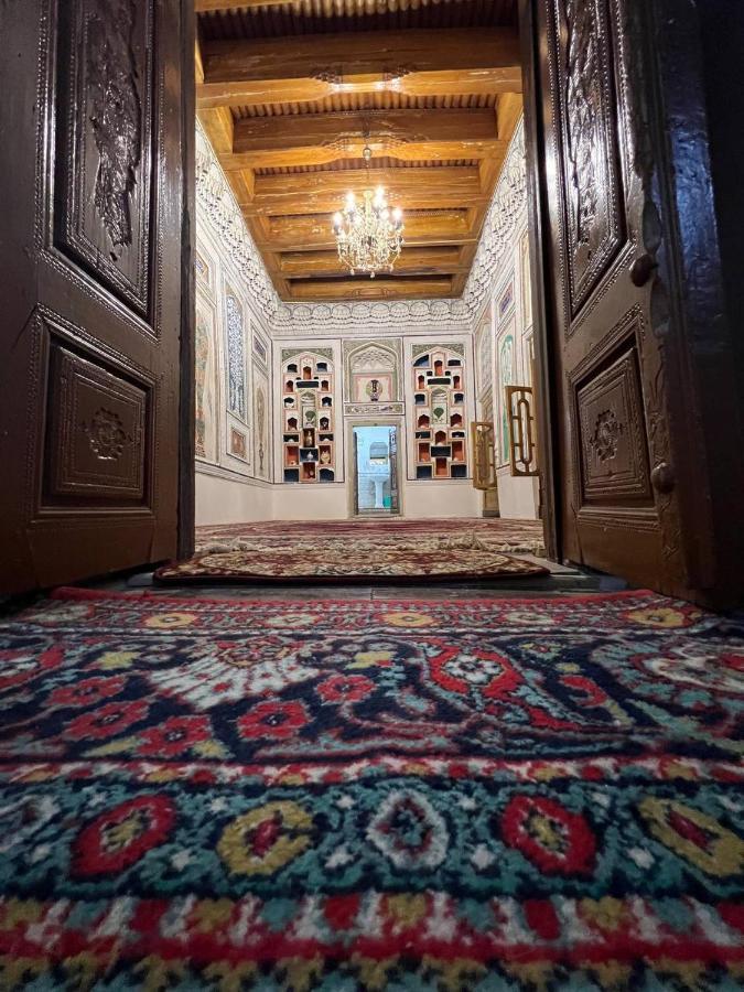 Hôtel Boutique Zarin&ngiz à Boukhara Extérieur photo