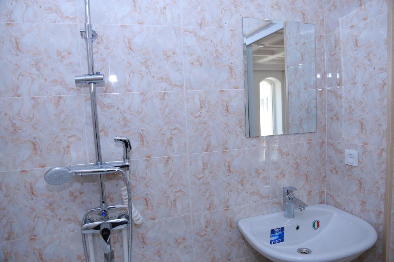 Hôtel Boutique Zarin&ngiz à Boukhara Extérieur photo
